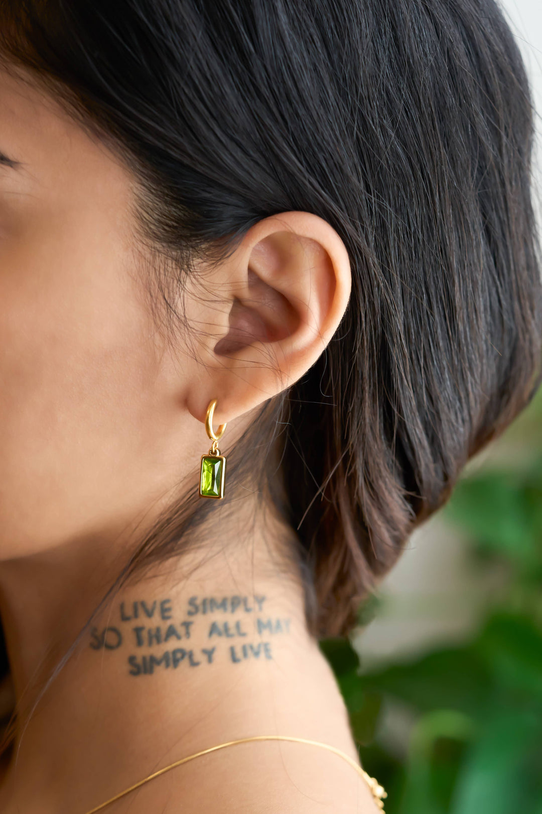Vanessa Hoops