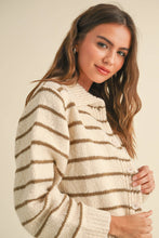 Load image into Gallery viewer, KNITTED CARDIGAN