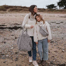 Load image into Gallery viewer, WOMEN BUM BAG GRAOU GREIGE