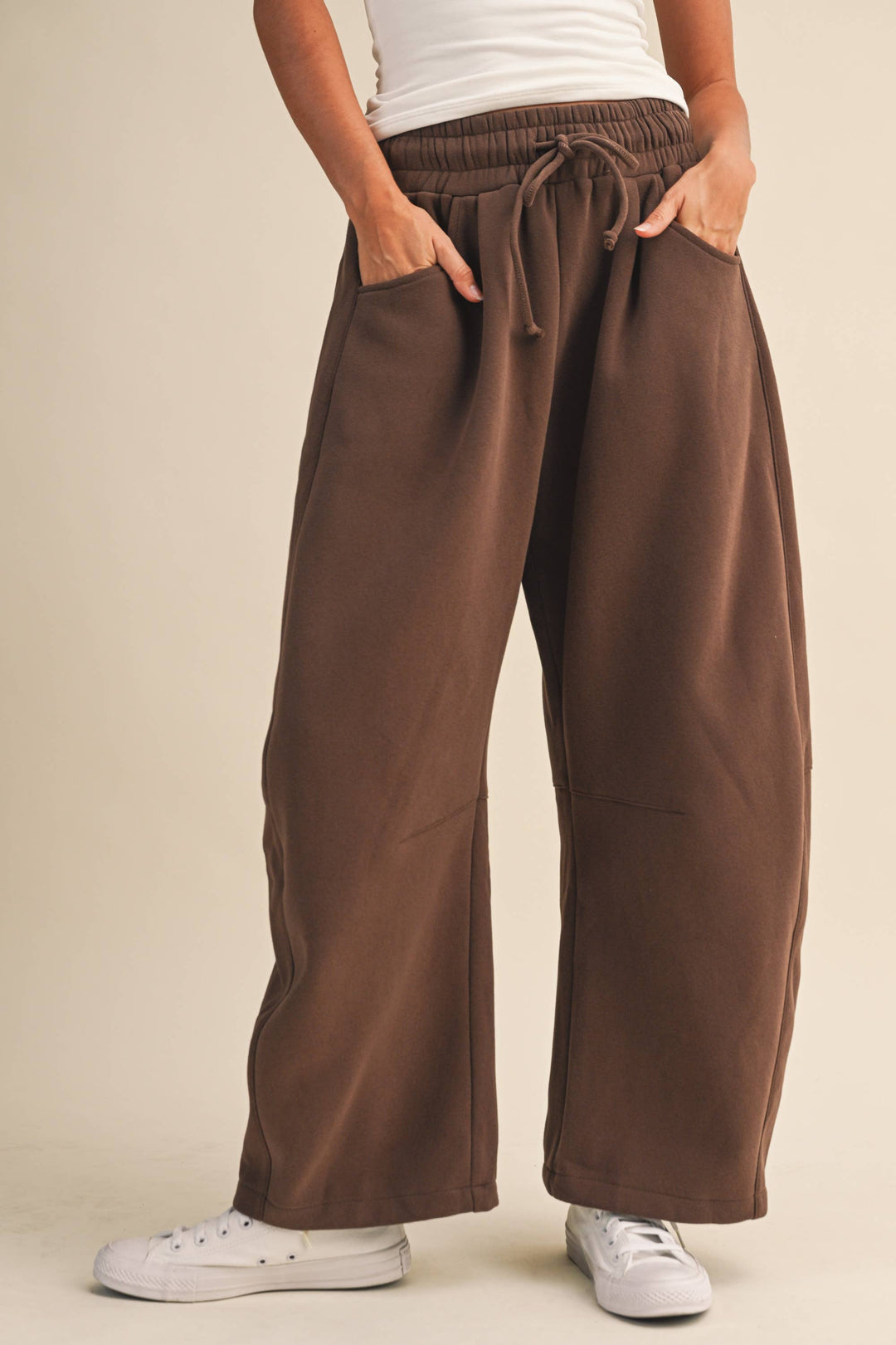 IP1447 BARREL SWEATPANTS