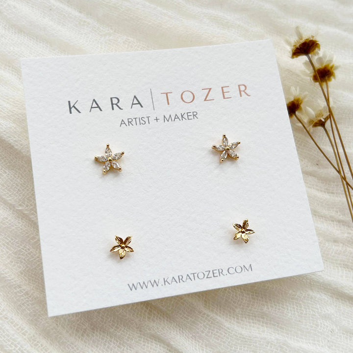 Dainty Flower Stud Set KT973