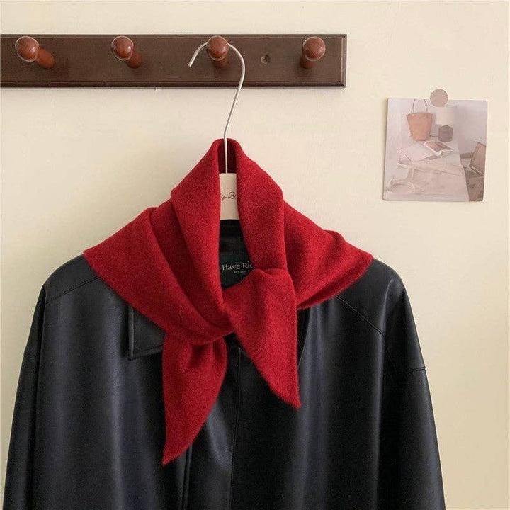 Wool Solid Color Knitted Triangle Scarf MS932