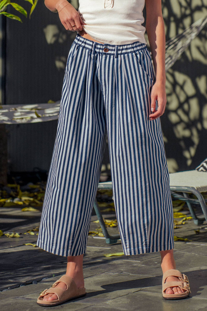 Striped Pleated Wide Leg Culotte Pants UD35