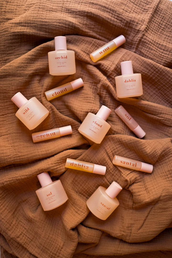no. 9 cassis Clean roll-on perfume •