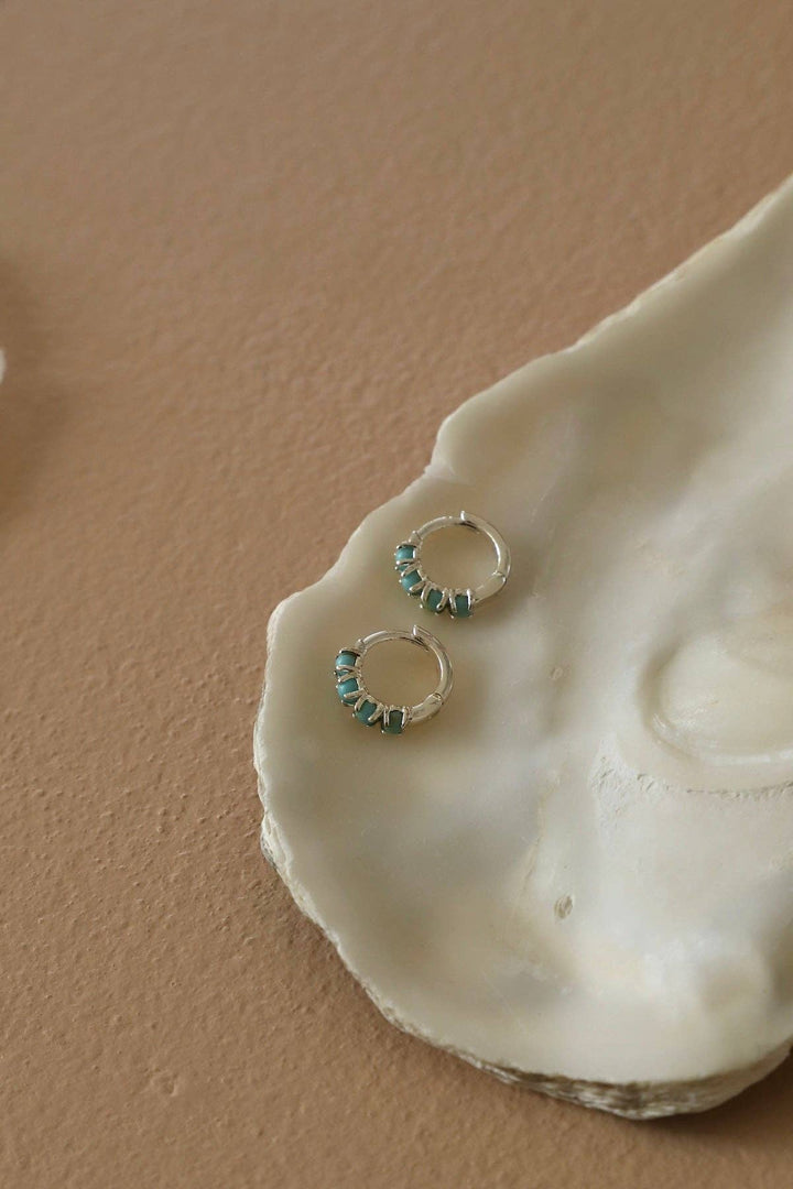 MINI SILVER TURQUOISE HOOPS KW89