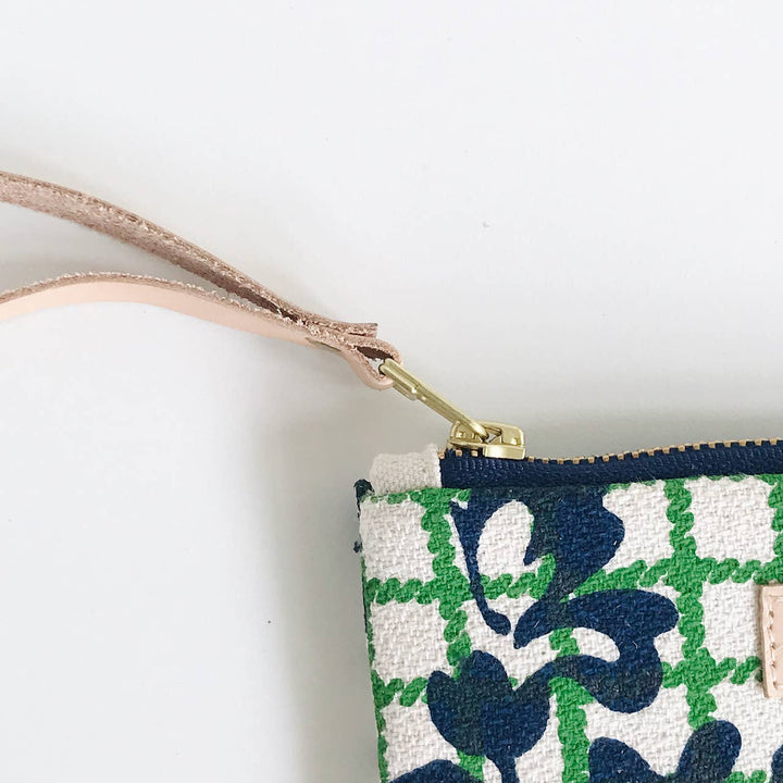 NAVY + KELLY GREEN BETTY WRISTLET EF432