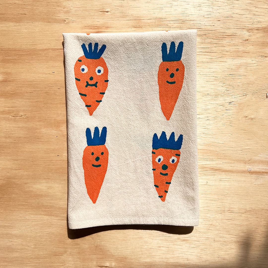 Carrot tea towel NICE1