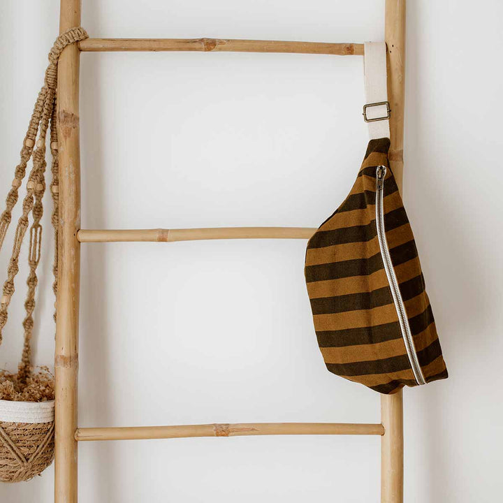 WOMEN BUM BAG STRIPES CUMIN AND BLACK