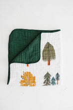 Load image into Gallery viewer, Forest Trees Quilt 