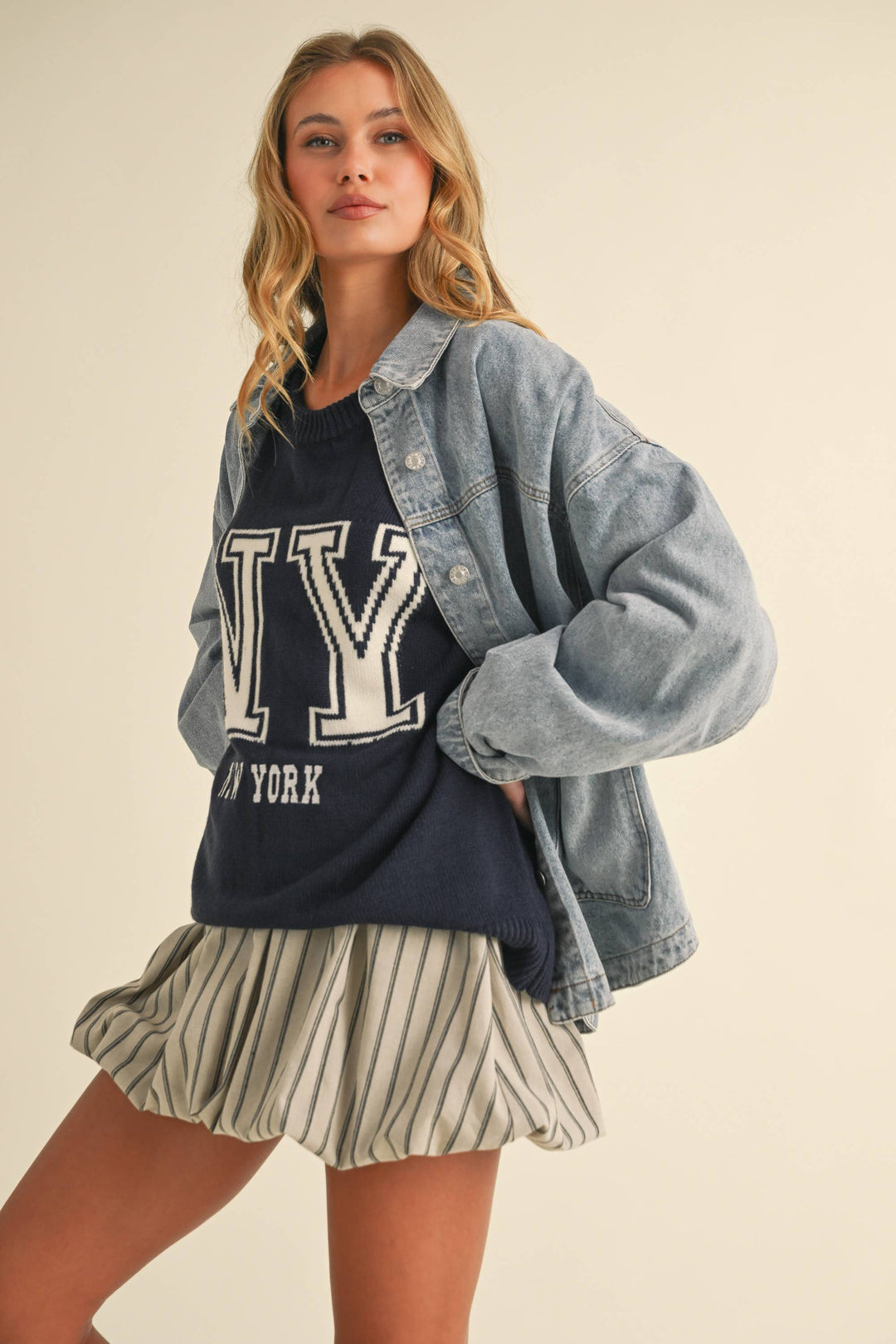 IJ1519 OVERSIZED FRONT POCKET DENIM JACKET