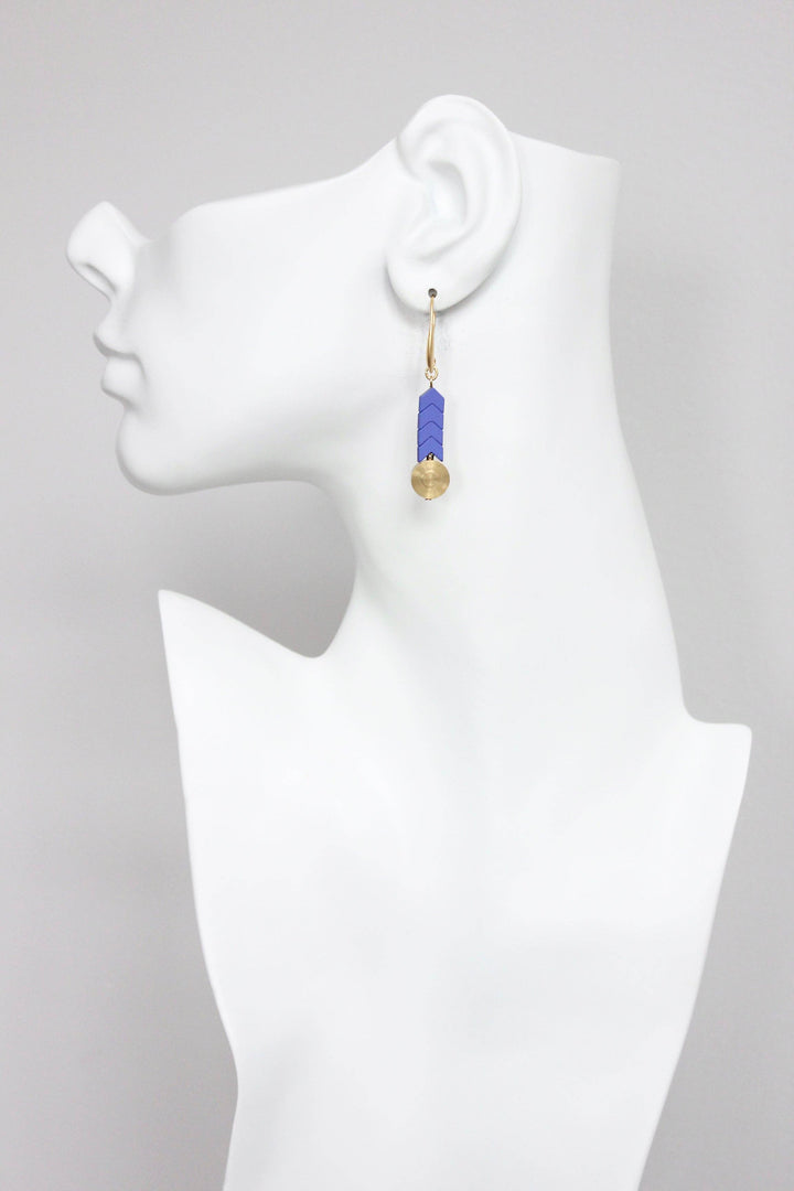 GNDE34 - blue and brass hook earrings