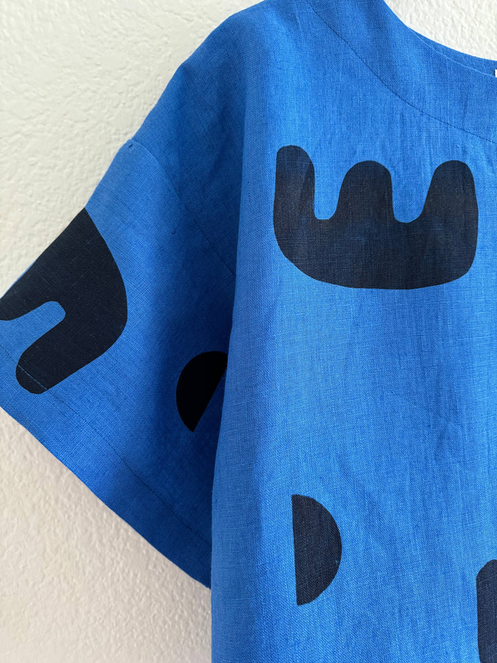Blue linen top JL35