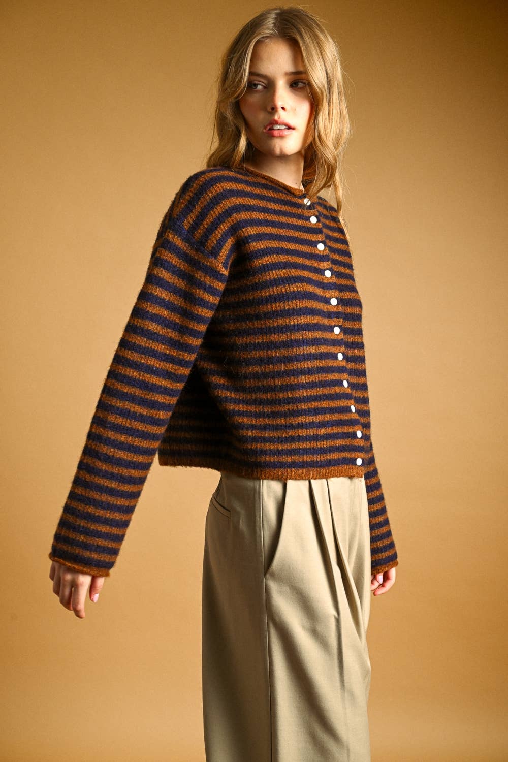 J7562   STRIPED BUTTON FRONT SWEATER CARDIGAN