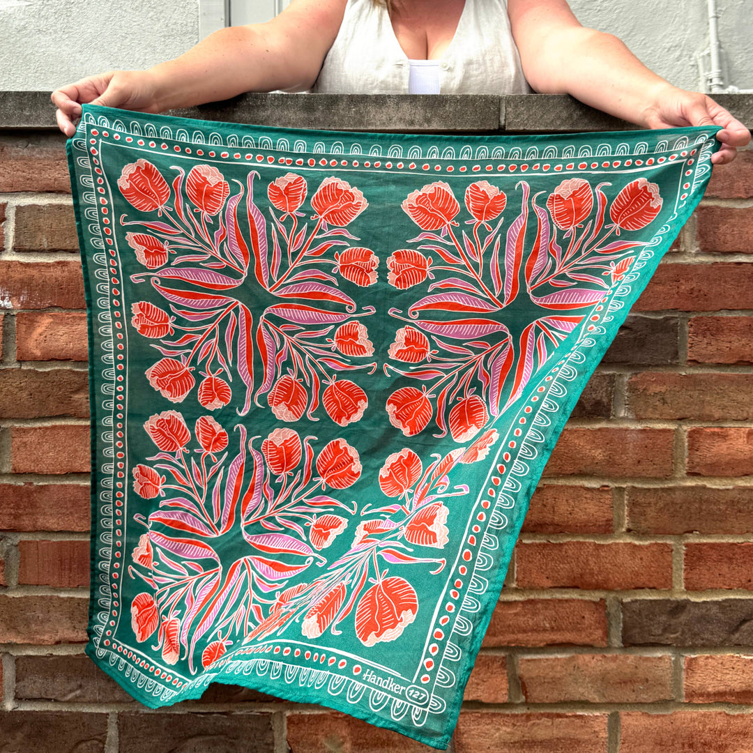 34" Wild Rag Winnie Bandana 127