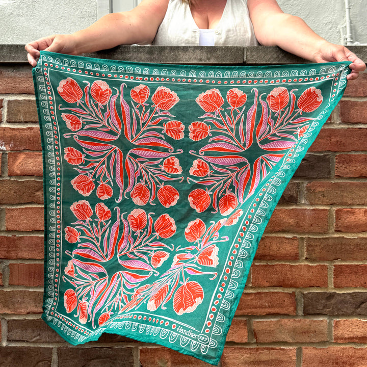 34" Wild Rag Winnie Bandana 127