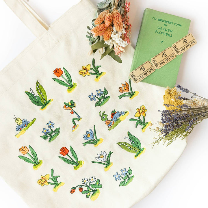 3P4 x Richard Scarry® - Lowly Worm Floral Embroidered Tote TP897