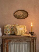 Load image into Gallery viewer, Garland Washbag, Buttermilk