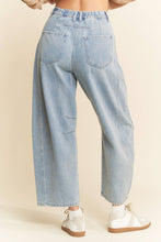 Load image into Gallery viewer, PATCH POCKET WIDE LEG CULOTTE DENIM BARREL PANTS