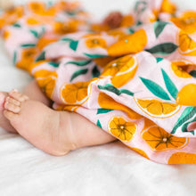 Load image into Gallery viewer, Bamboo Muslin Swaddle - Sliced Oranges