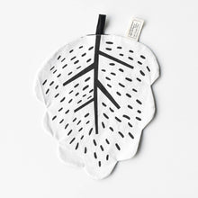 Load image into Gallery viewer, Leaf Crinkle Toy