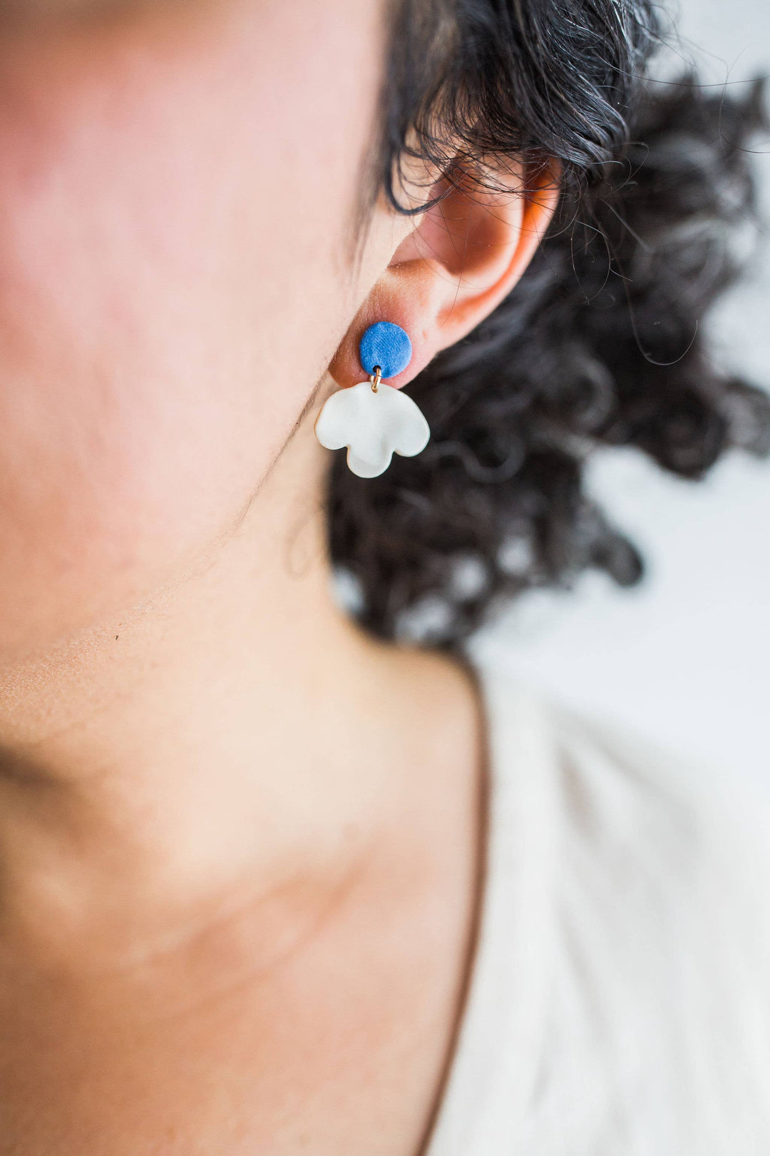 Snowdrop Earrings J345
