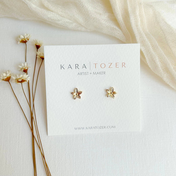 Gold Flower Studs KT01