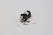 Load image into Gallery viewer, Ziggy Guinea Pig Porcelain Miniature