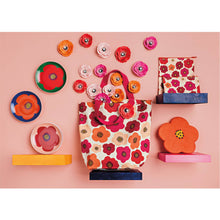 Load image into Gallery viewer, Poppy Felt Wool Trivet