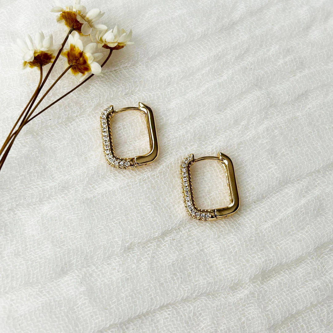 Everyday CZ Oval Hoops KT979