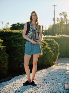 AA315 EMBROIDERED VEST JACKET WITH TIE