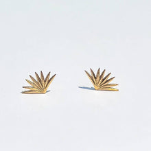 Load image into Gallery viewer, Fan Palm Studs