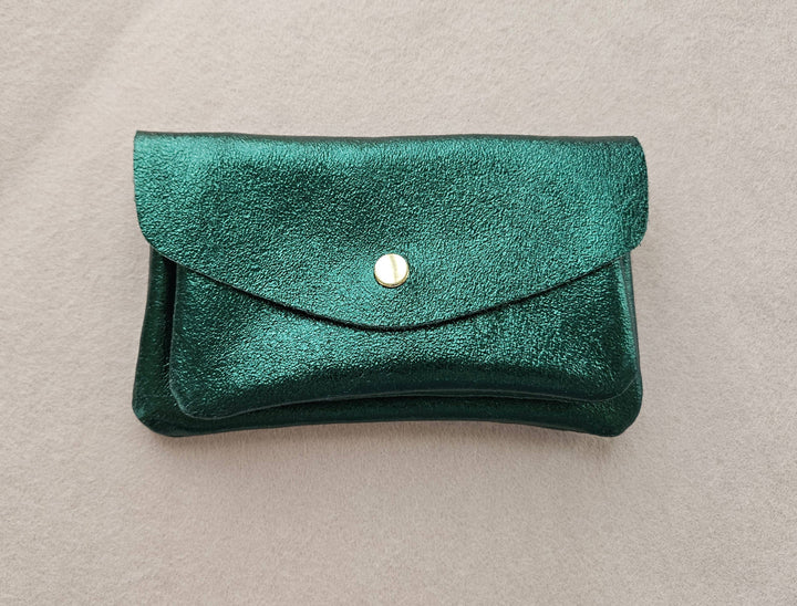 Kangaroo double pocket cowhide leather wallet: Mint RM36