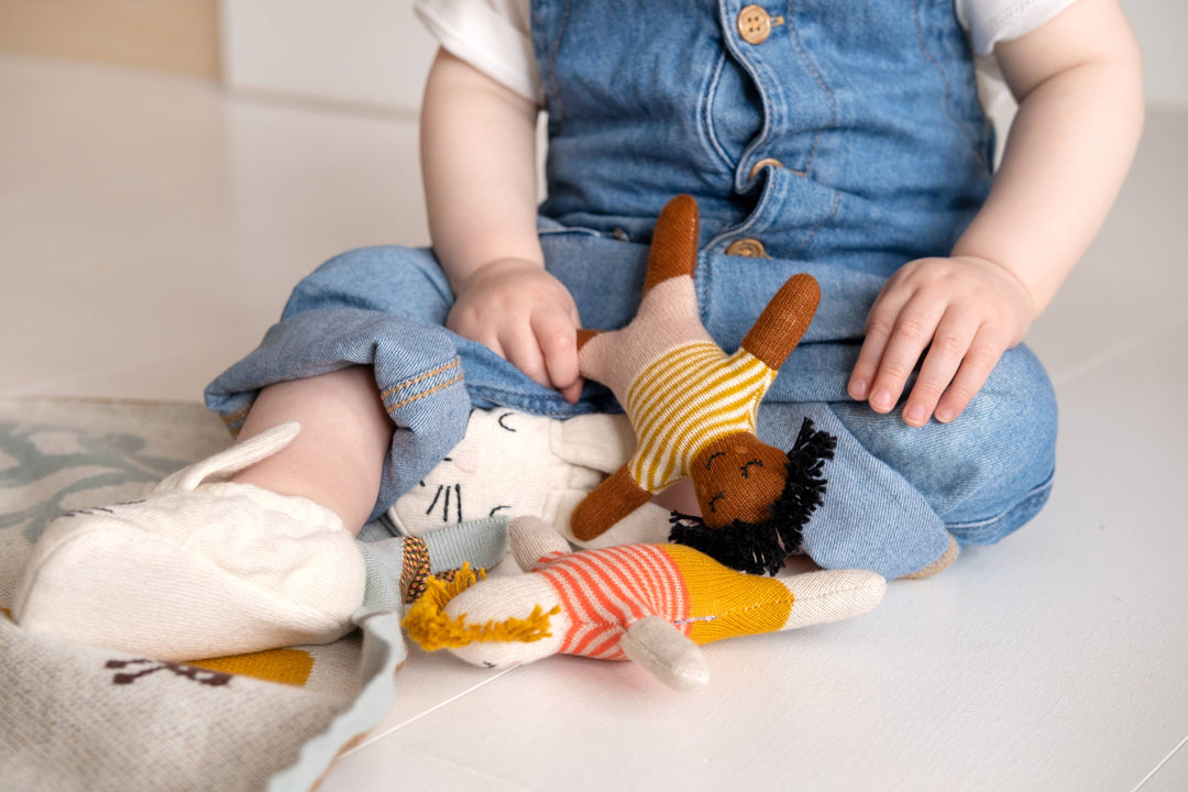 Cotton Knit Baby Rattle Toy: Buddy Red