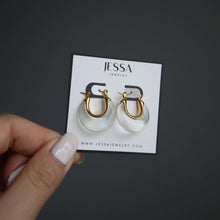 Load image into Gallery viewer, Millie Acrylic Hoops JJ204