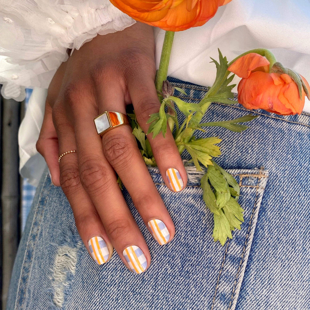The Gingham Grove Nail Wrap Kit