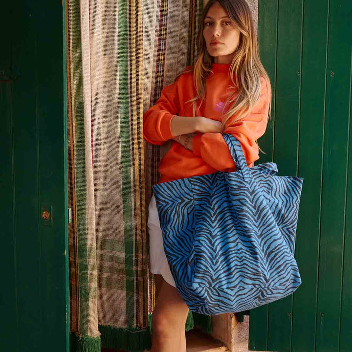 ELISA TOTE BAG ZEBRA GREEK BLUE