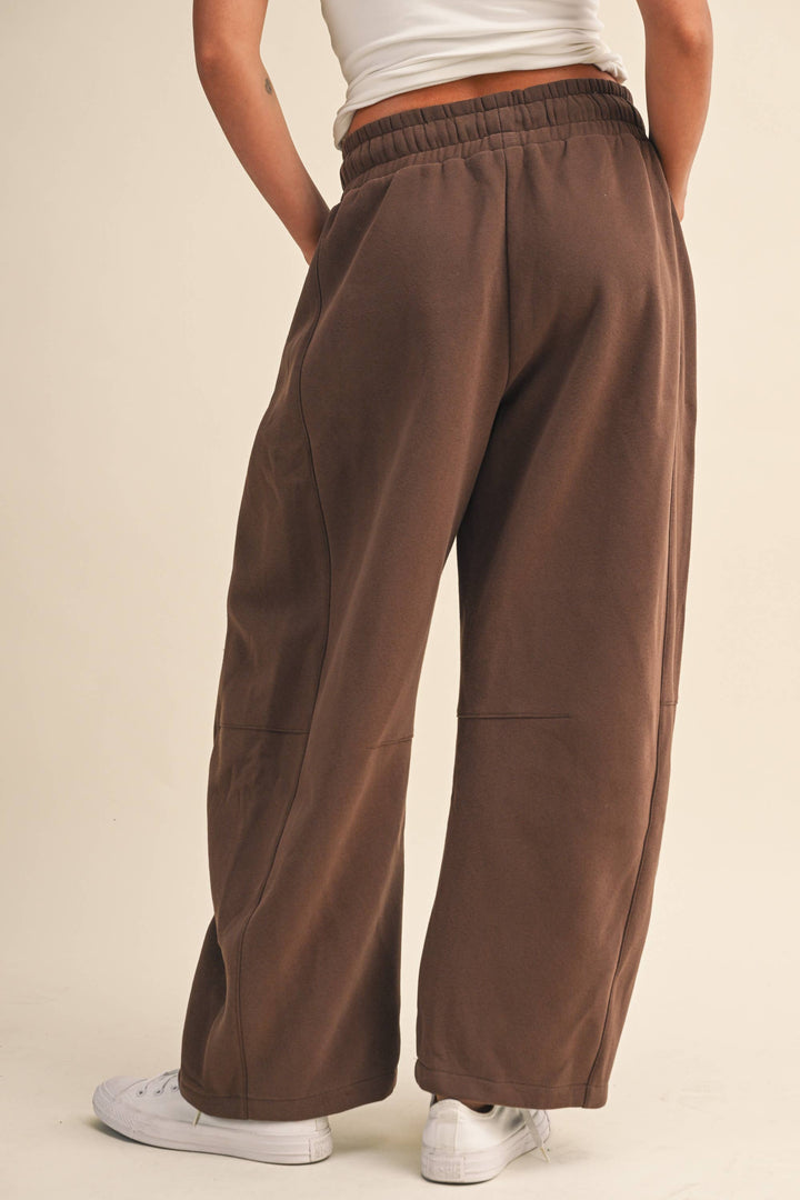 IP1447 BARREL SWEATPANTS