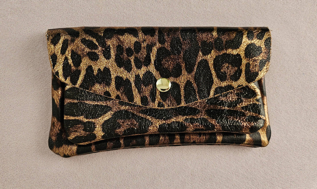 Kangaroo double pocket cowhide leather wallet: Homard RM33