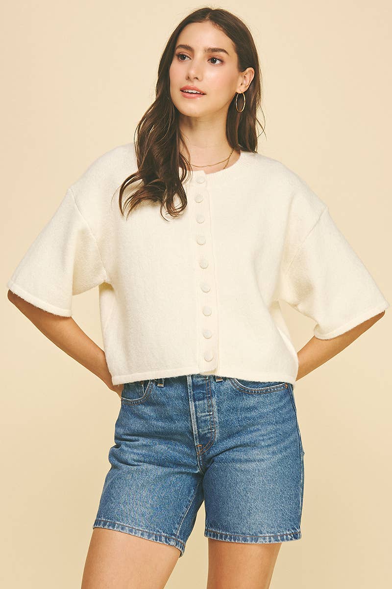 BUTTON DOWN SHORT SLEEVE SWEATER - PN652