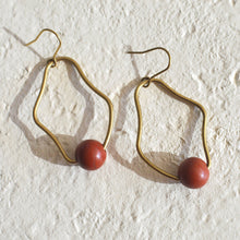 Load image into Gallery viewer, Maude Earring E304
