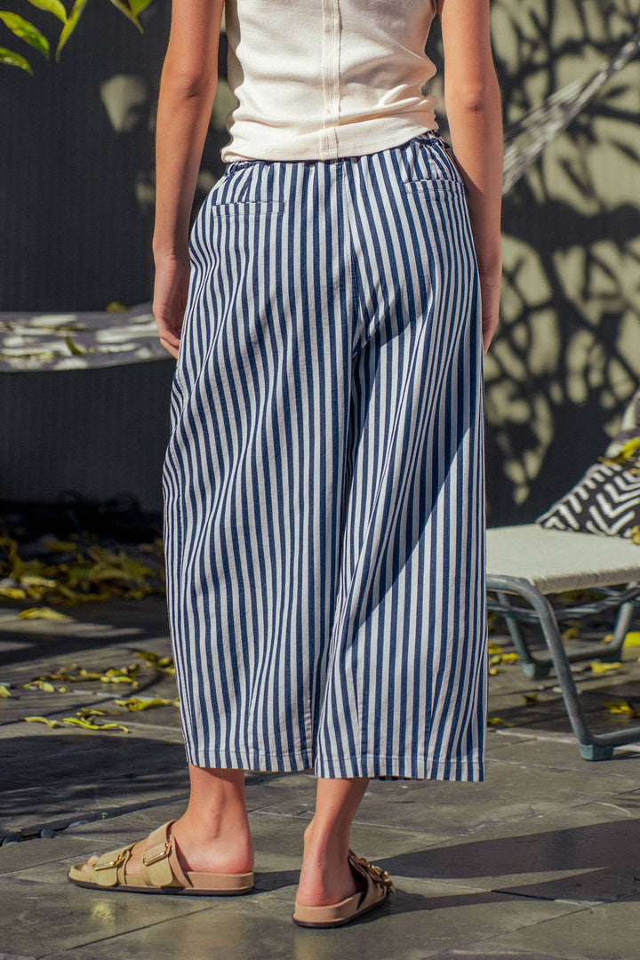 Striped Pleated Wide Leg Culotte Pants UD35