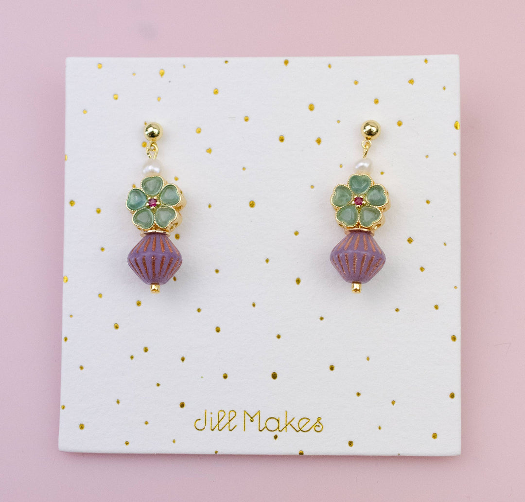 Beaded Green and Purple Dangle Earrings JM129