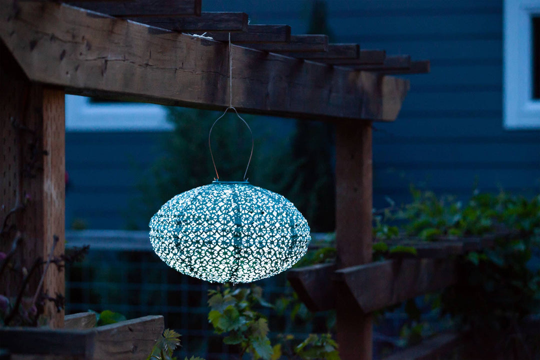 Stella Oval Wagon Wheel 9" Solar Lantern - Met Emerald