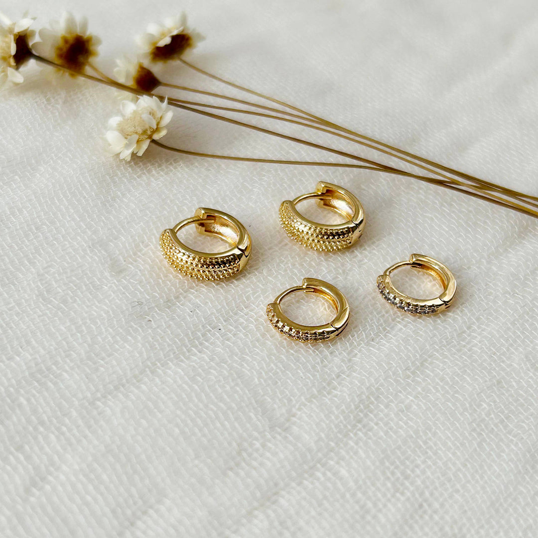 Dainty Hoop Stacking KT20