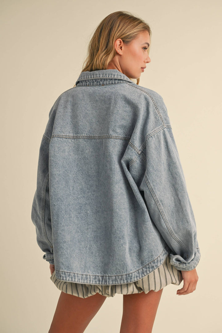 IJ1519 OVERSIZED FRONT POCKET DENIM JACKET