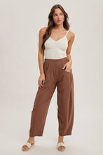 Load image into Gallery viewer, RELAXED BARREL PANTS WITH POCKETS