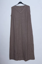 Load image into Gallery viewer, Sleeveless Short Dresses in 100% Linen REF. 10090