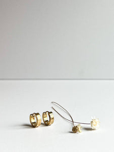 Small Huggie Hoop NC07