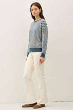 Load image into Gallery viewer, WOOL BLENDED SWEATER