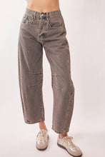 Load image into Gallery viewer, PATCH POCKET WIDE LEG CULOTTE DENIM BARREL PANTS